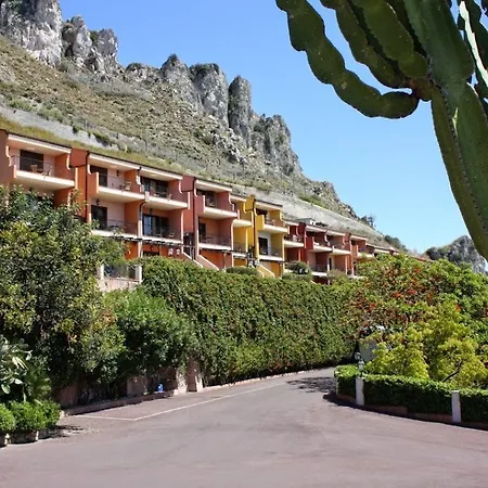 Capo Dei Greci Taormina Coast & Hotel