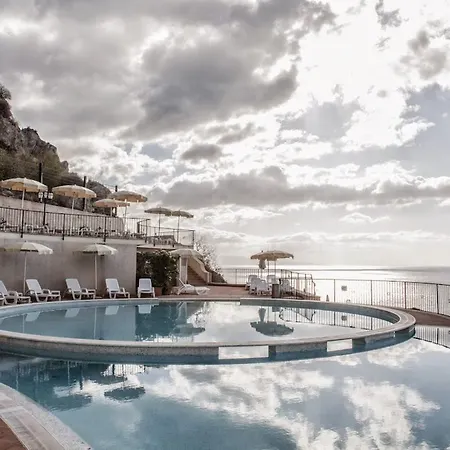 Capo Dei Greci Taormina Coast & 4*