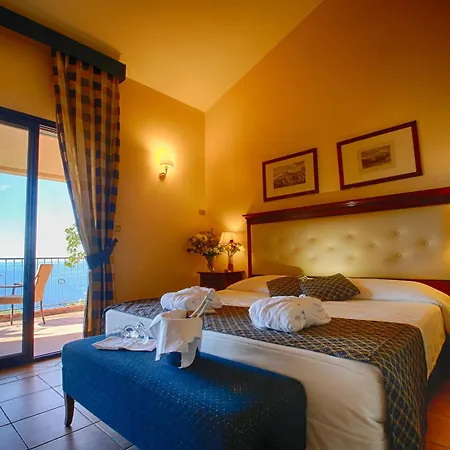 Hotel Capo Dei Greci Taormina Coast & SantʼAlessio Siculo