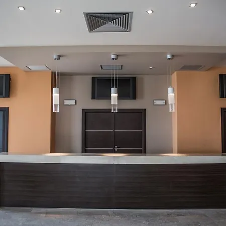 Capo Dei Greci And 4*