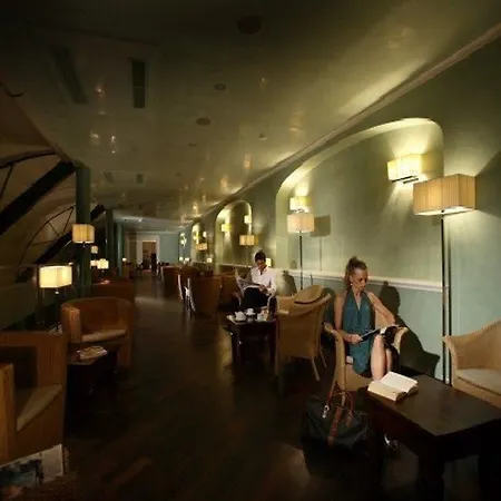 호텔 Capo Dei Greci And 4*