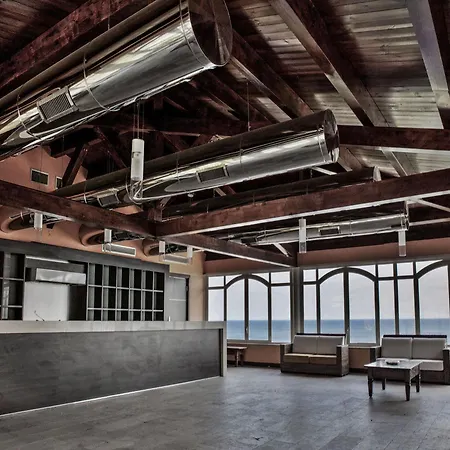 호텔 Capo Dei Greci And 4*